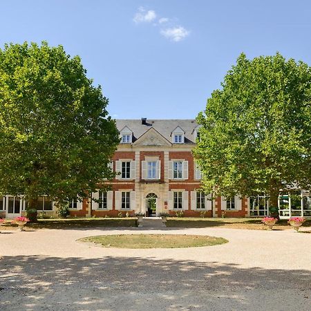 Hotel Logis Domaine De Valaudran Salbris Exterior foto