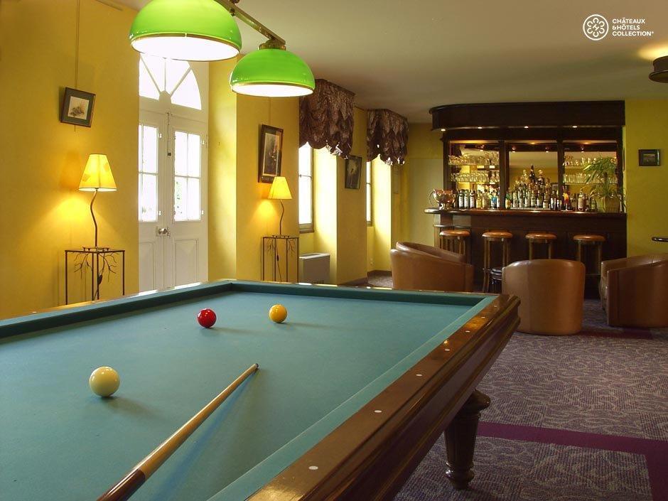 Hotel Logis Domaine De Valaudran Salbris Facilidades foto